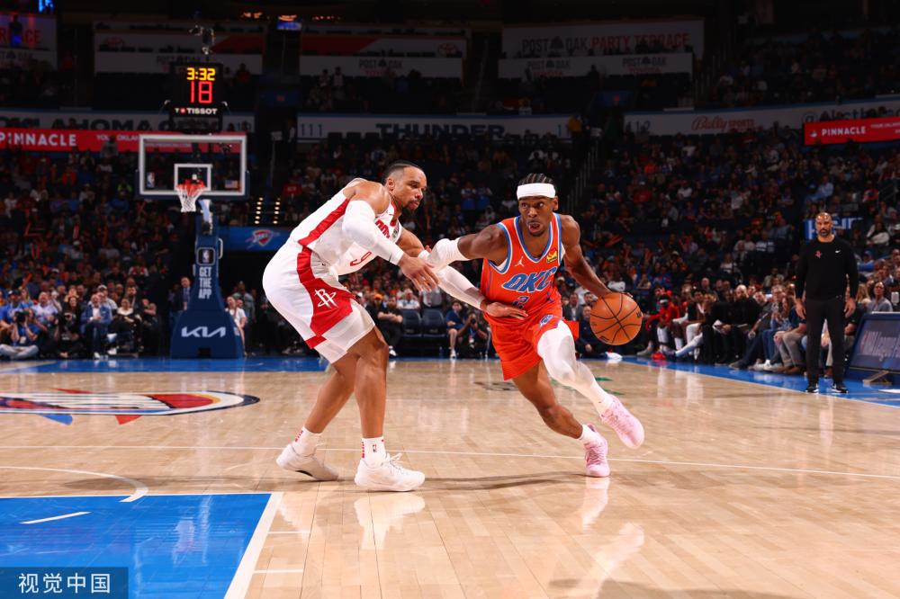 更加注重外 更加注重外